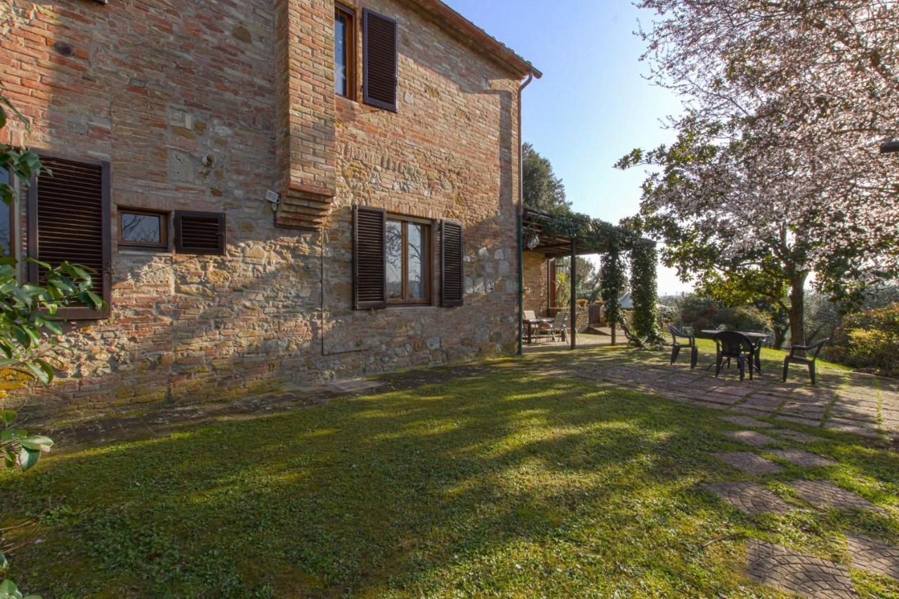 Апартаменты Il Giardino Del Giuggiolo Сиена Экстерьер фото